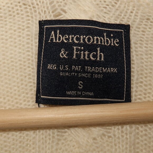 Abercrombie & Fitch Long Sleeve Knit Deep V neck Sweater SMALL - Picture 5 of 6